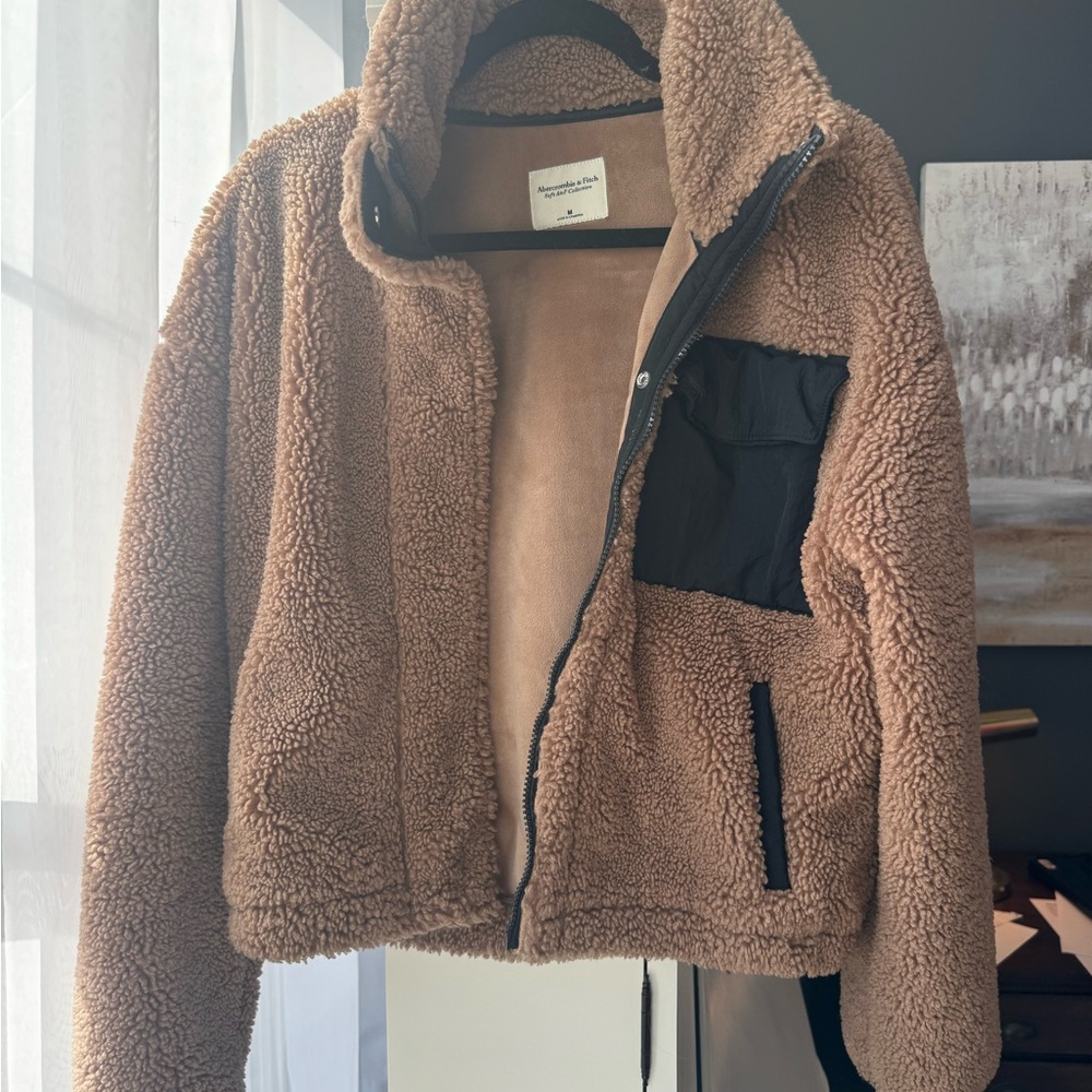 Abercrombie Tan Sherpa Jacket with Black Pocket